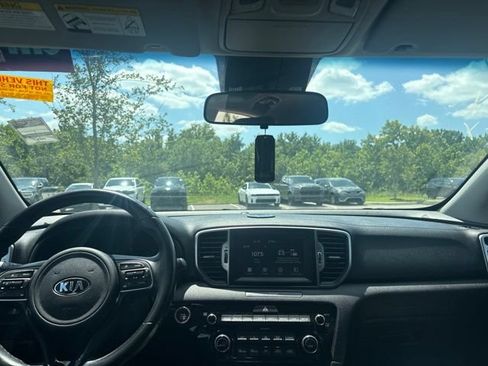 Used 2019 Kia Sportage EX FWD image 31