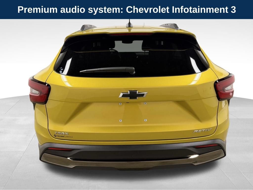 Used 2025 Chevrolet Trax ACTIV w/ Driver Confidence Package FWD image 5