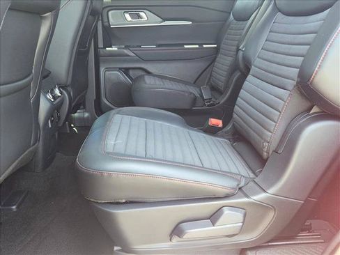New 2026 Ford Explorer ST-Line w/ ST-Line Street Pack RWD image 16