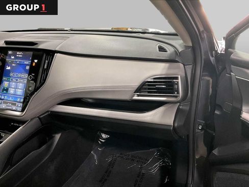 Certified 2025 Subaru Legacy Limited AWD/4WD image 19