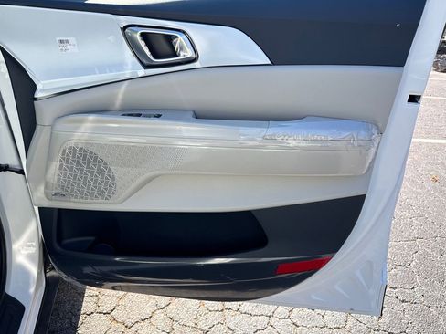 New 2026 Kia Carnival SX Prestige image 7