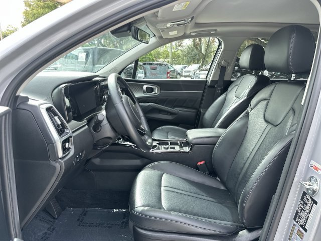 Used 2023 Kia Sorento SX AWD/4WD image 30