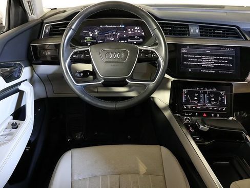 Used 2024 Audi Q8 e-tron Premium Plus w/ Premium Plus Package AWD/4WD image 3