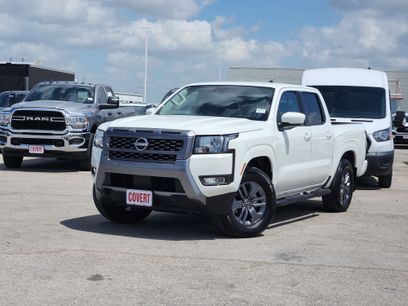 Used 2025 Nissan Frontier SV w/ SV Convenience Package