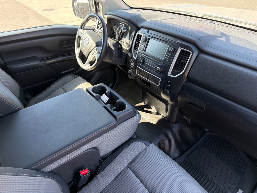 Used 2019 Nissan Titan S w/ S Utility Package AWD/4WD image 7