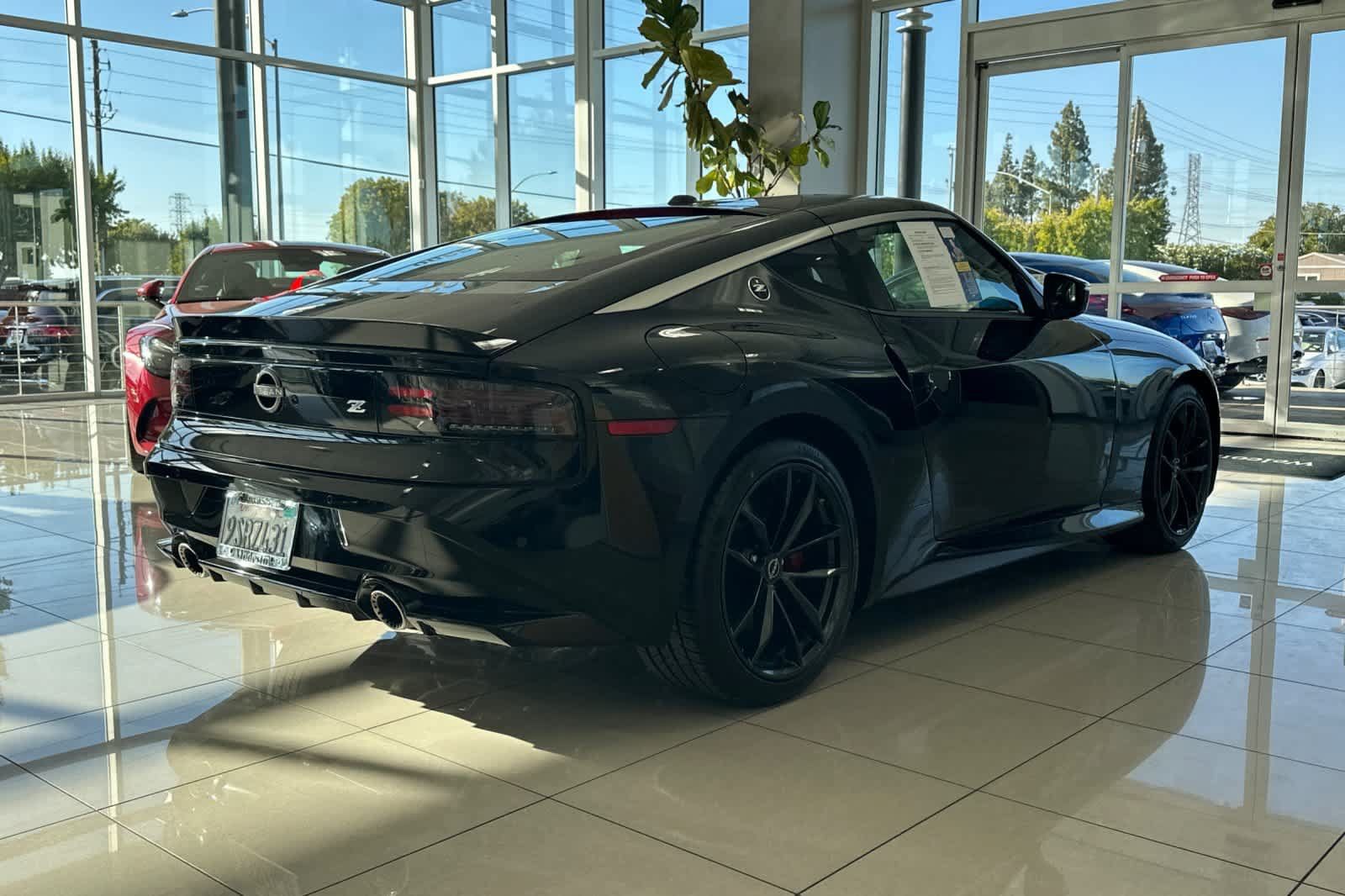 Used 2025 Nissan Z Performance w/ Floor Mat Package RWD image 3