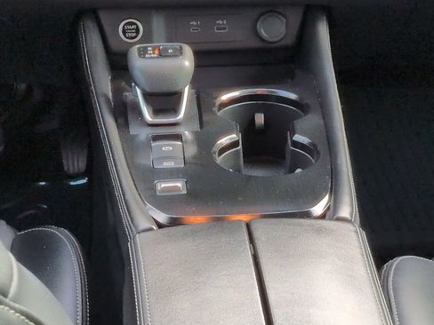 Used 2023 Nissan Rogue SL w/ SL Premium Package FWD image 18
