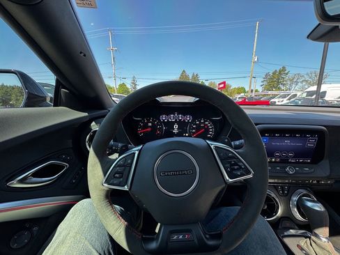 Used 2023 Chevrolet Camaro ZL1 RWD image 13