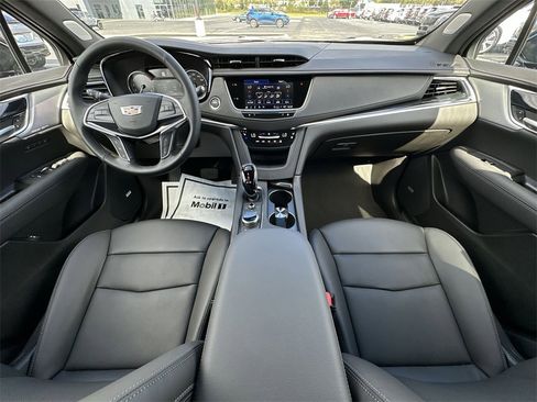 New 2025 Cadillac XT5 Premium Luxury image 21
