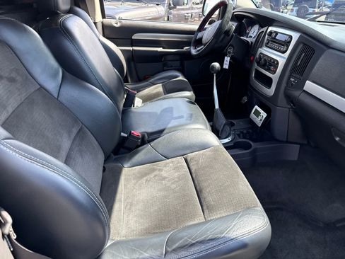 Used 2004 Dodge Ram 1500 Truck 2WD Regular Cab image 32