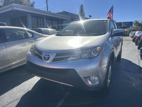 Used 2013 Toyota RAV4 XLE image 3
