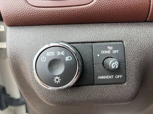 Used 2014 Buick Enclave Leather FWD image 18