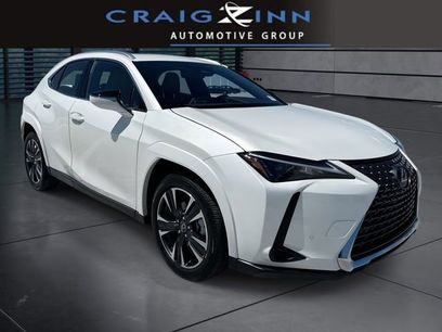Certified 2025 Lexus UX 300h FWD w/ Accessory Package (Z1)