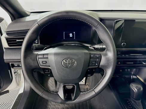 Certified 2025 Toyota Camry SE image 12