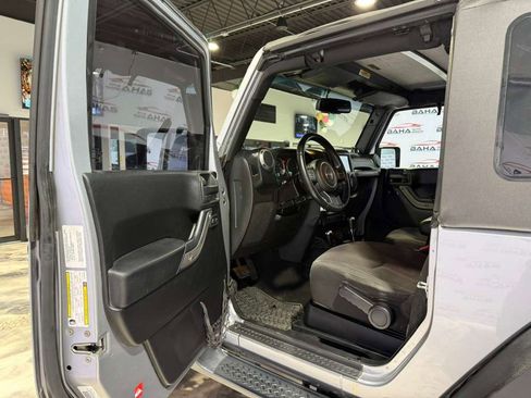 Used 2013 Jeep Wrangler Sport image 20
