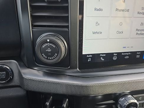 Used 2024 Ford F250 Platinum w/ FX4 Off-Road Package image 20