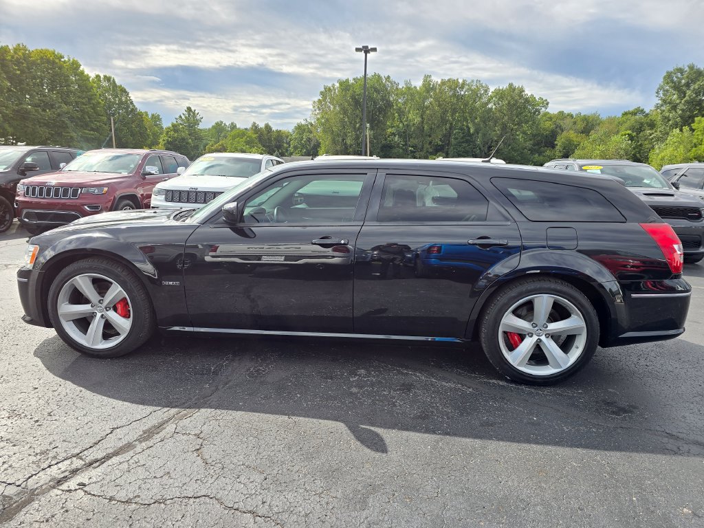 Used 2008 Dodge Magnum SRT8 w/ SRT Option Group III RWD image 4