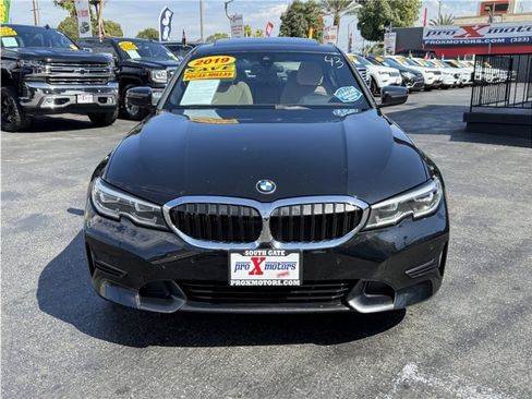 Used 2019 BMW 330i Sedan w/ Premium Package image 2