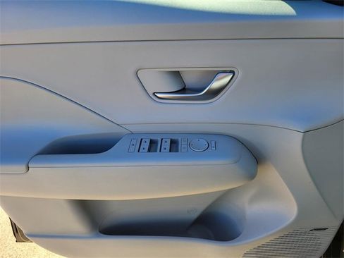 New 2026 Hyundai Kona Limited image 15