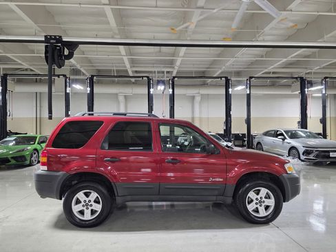 Used 2007 Ford Escape 2WD Hybrid image 8