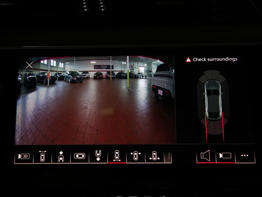 Used 2021 Audi e-tron Premium Plus w/ Premium Plus Package AWD/4WD image 26