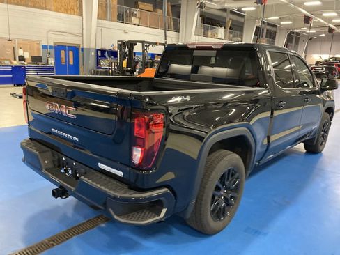 Used 2024 GMC Sierra 1500 Elevation w/ Preferred Package AWD/4WD image 7