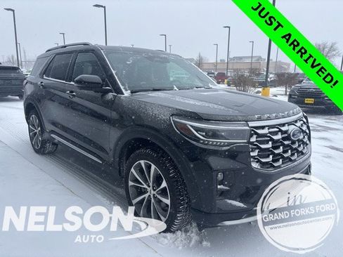 Used 2025 Ford Explorer Platinum w/ Ultimate Package image 1