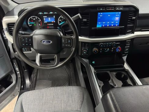 Used 2024 Ford F250 XLT w/ FX4 Off-Road Package AWD/4WD image 14