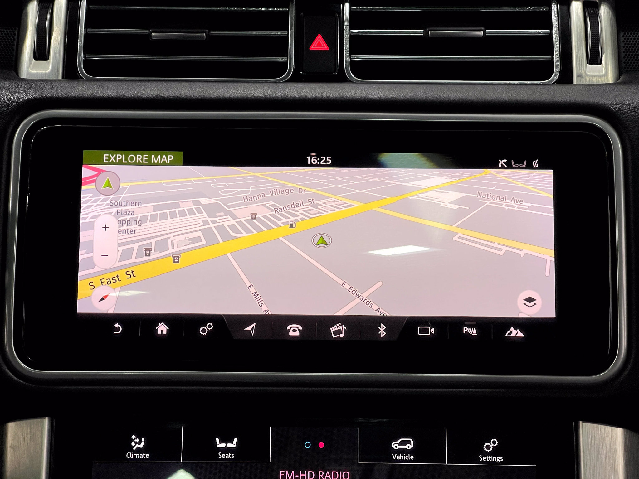 Used 2019 Land Rover Range Rover Supercharged AWD/4WD image 10