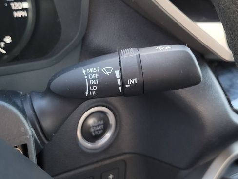 Used 2023 Toyota Tundra SR5 w/ SR5 Convenience Package AWD/4WD image 29