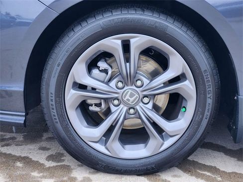 Certified 2024 Honda Accord EX image 22
