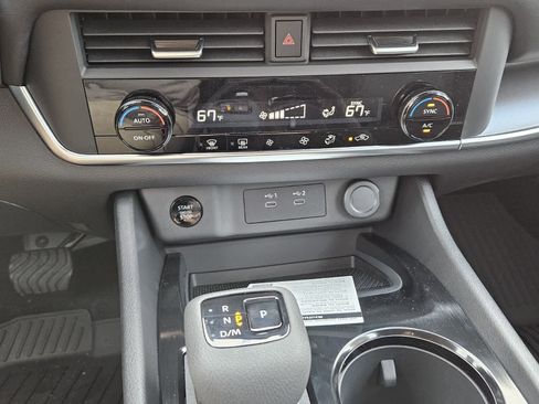 New 2026 Nissan Rogue SV image 10