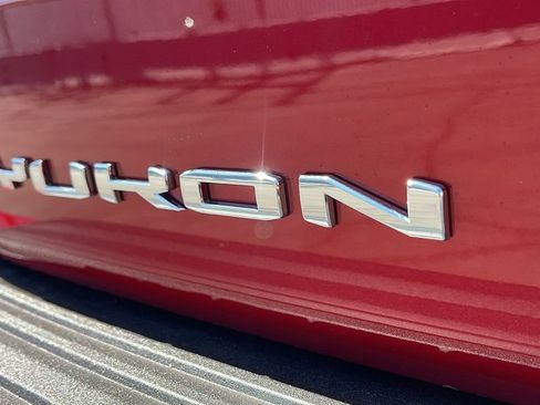 New 2026 GMC Yukon Denali Ultimate AWD/4WD image 32