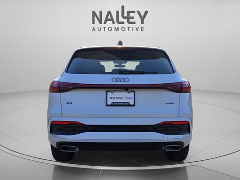 New 2025 Audi Q5 Premium image 5