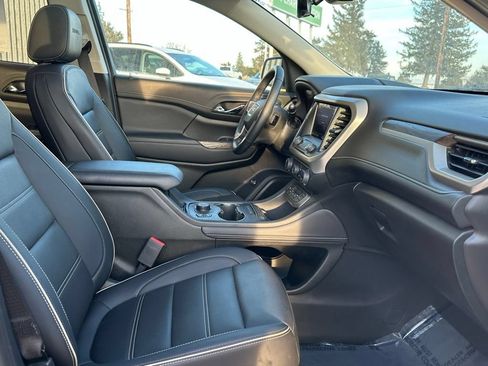 Used 2023 GMC Acadia Denali w/ Denali Ultimate Package AWD/4WD image 29
