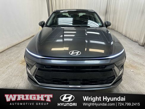 Certified 2025 Hyundai Sonata SEL FWD image 2