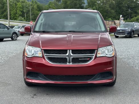 Used 2015 Dodge Grand Caravan SXT FWD image 24