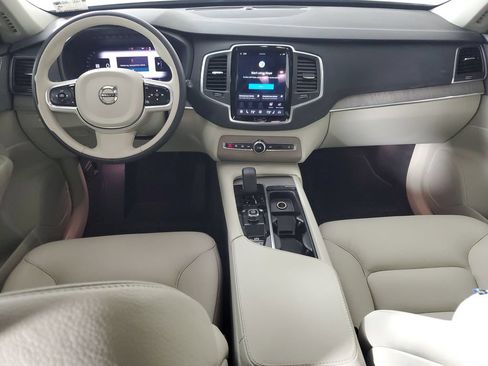 Certified 2025 Volvo XC90 T8 Core AWD/4WD image 17