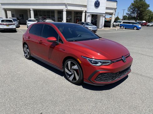Certified 2023 Volkswagen GTI SE FWD image 34