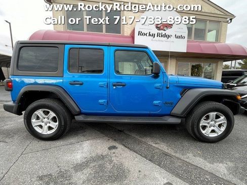 Used 2022 Jeep Wrangler Unlimited Sport image 8