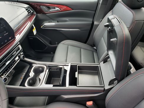 New 2026 Chevrolet Traverse Z71 image 29