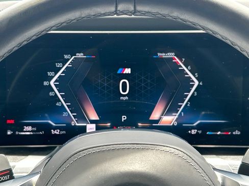 Used 2025 BMW 740i RWD image 24
