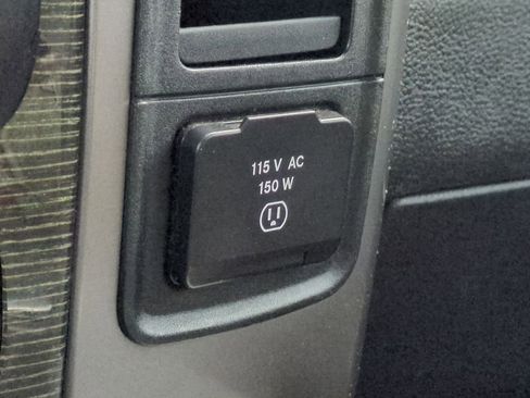 Used 2015 RAM 2500 Limited image 37