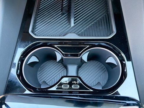 New 2026 BMW 530i image 31