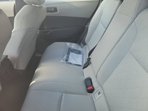 Used 2026 Toyota Corolla Cross L FWD image 8