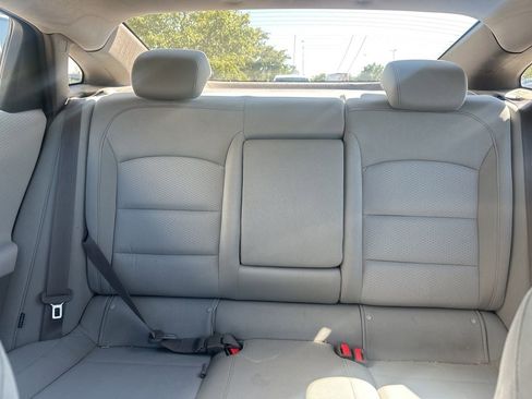 Used 2018 Chevrolet Malibu LS image 21