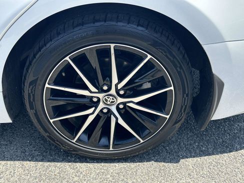 Used 2024 Toyota Camry SE w/ Cold Weather Package FWD image 37