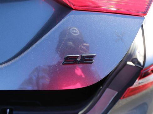 Used 2023 Toyota Camry SE image 23