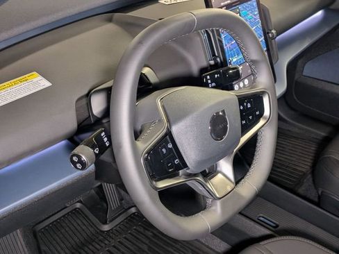 New 2026 Volvo EX30 Ultra w/ Protection Package Premier image 15