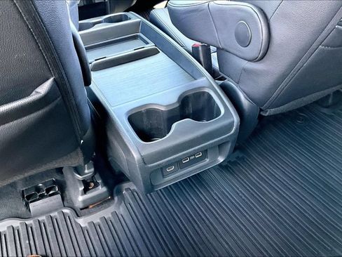 Used 2023 Honda Odyssey Touring image 34
